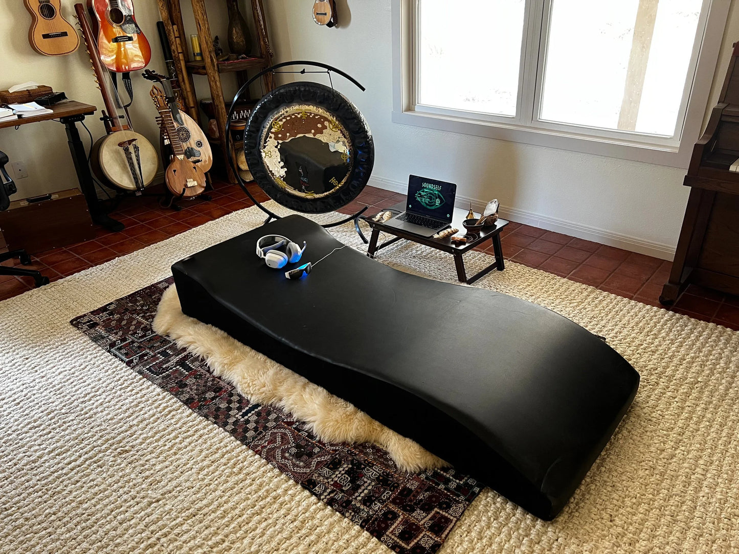 Vibroacoustic Sound Lounge 1